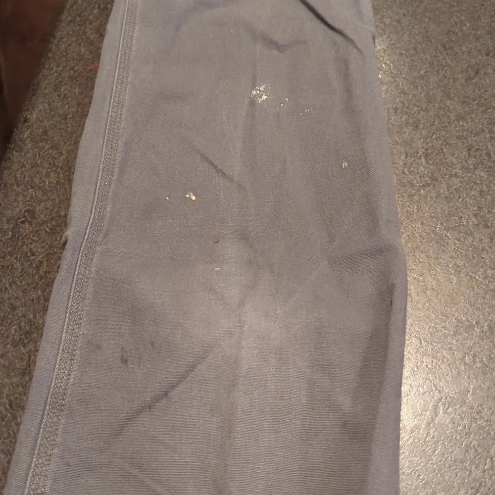 Carhartt Rugged Flex Canvas Work Pant With Caulking And Grease Marks - Picture 9 of 12
